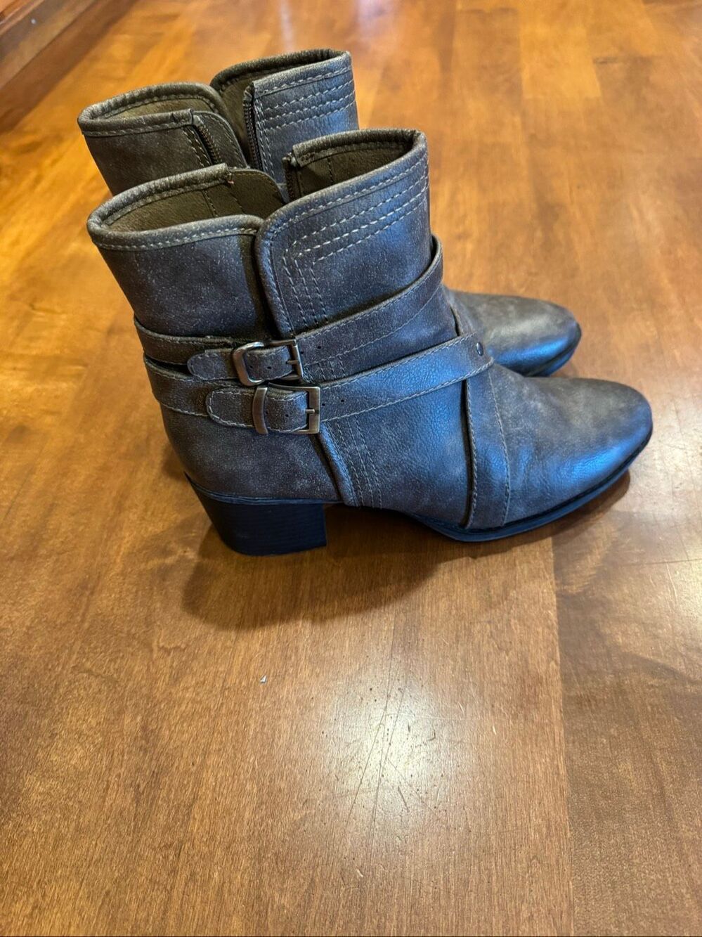 Natural Soul by Naturalizer Women’s 9.5M Brown Buckle Ankle Boots Block Heel
